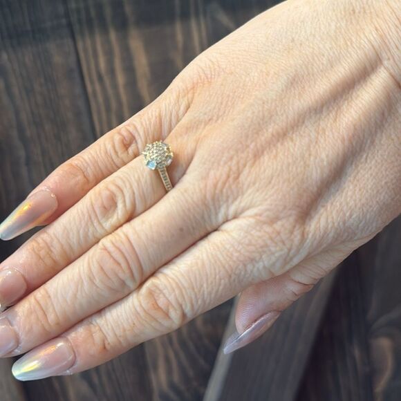 Elegant 14K Gold Plated Zirconia Ring - Picture 3 of 13